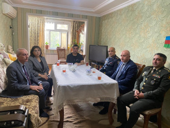 Şirvan şəhərində “Anım Günü” ərəfəsində şəhid ailələri və müharibə əlilləri ziyarət olunur