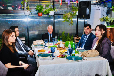 Şirvanda Beynəlxalq Qadınlar Günü münasibətilə şəhid anaları ilə görüş keçirilib, onlar üçün iftar süfrəsi təşkil olunub.