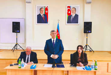 Şirvan Şəhər İcra Hakimiyyətinin başçısı İlqar Abbasov növbəti səyyar görüş keçirib.