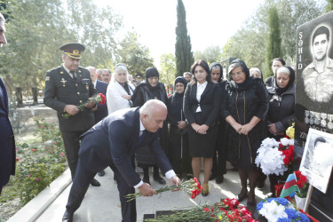 Vətən müharibəsi şəhidi Nicat Hüseynovun anım günü qeyd edilib.