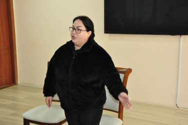 Şirvan Səhər İcra Hakimiyyətinin başçısı İlqar Abbasov vətəndaş qəbulu keçirib.