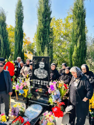 Şirvanda şəhidlərin anım günləri qeyd edilib.