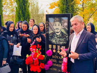 Vətən müharibəsi şəhidi Röyal Məmmədovun xatirəsinə həsr olunmuş tədbir keçirilib.