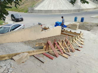 Şirvanda “Şəhərsalma və Memarlıq İli” çərçivəsində görülən abadlıq işləri davam etdirilir.