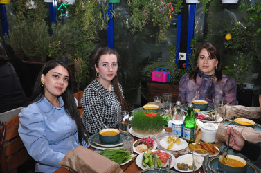 Şirvanda Beynəlxalq Qadınlar Günü münasibətilə şəhid anaları ilə görüş keçirilib, onlar üçün iftar süfrəsi təşkil olunub.