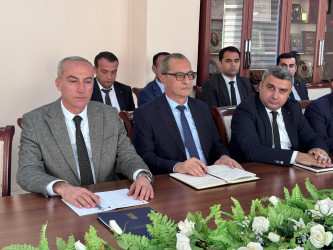Şirvan Səhər İcra Hakimiyyətinin başçısı İlqar Abbasov növbəti vətəndaş qəbulu keçirib.