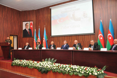 8 noyabr – Zəfər Günü Şirvan şəhərində silsilə tədbirlərlə qeyd edilir.