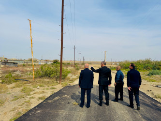 Şirvanda küçələrin asfaltlanması işləri davam etdirilir.