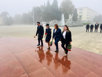 22 noyabr - ədliyyə işçilərinin peşə bayramı günüdür.