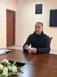 Şirvan Səhər İcra Hakimiyyətinin başçısı İlqar Abbasov növbəti vətəndaş qəbulu keçirib.