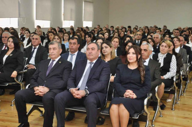 5 oktyabr – Beynəlxalq Müəllimlər Günü Şirvan şəhərində qeyd edilib.