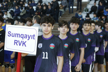 Şirvan şəhərində 16 yaşadək (U-16) voleybolçu oğlanlar arasında Azərbaycan birinciliyinə start verilib.