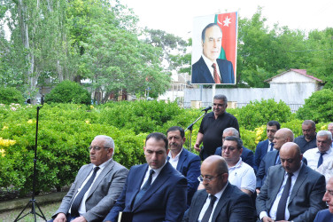 Şəhər İcra Hakimiyyətinin başçısı İlqar Abbasov növbəti səyyar görüş keçirib.