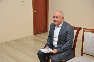 Şirvan Səhər İcra Hakimiyyətinin başçısı İlqar Abbasov vətəndaş qəbulu keçirib.