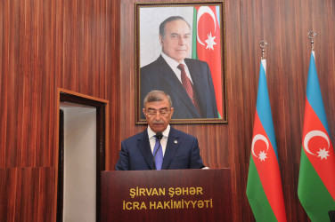 8 noyabr – Zəfər Günü Şirvan şəhərində silsilə tədbirlərlə qeyd edilir.