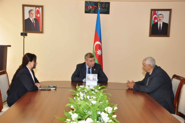 Şirvan Səhər İcra Hakimiyyətinin başçısı İlqar Abbasov vətəndaş qəbulu keçirib.