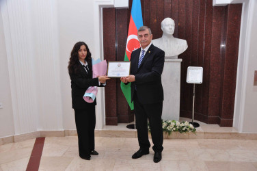 Şirvanda dövlət qulluqçularının peşə bayramı qeyd edilib.