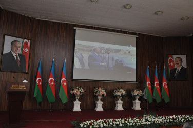 Şirvanda Ulu Öndər Heydər Əliyevin ilk dəfə siyasi hakimiyyətə gəlişinin 57-ci ildönümünə həsr olunmuş tədbir keçirilib.