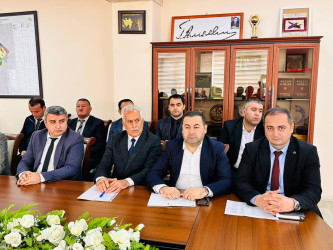 Şirvan Səhər İcra Hakimiyyətinin başçısı İlqar Abbasov növbəti vətəndaş qəbulu keçirib.