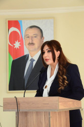 Şirvanda yüksək nailiyyətləri ilə seçilən şagird və müəllimlər təltif olunublar.