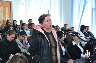 Şəhər İcra Hakimiyyətinin başçısı İlqar Abbasov növbəti səyyar görüş keçirib.