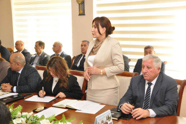 Şirvan Səhər İcra Hakimiyyətinin başçısı İlqar Abbasov vətəndaş qəbulu keçirib.