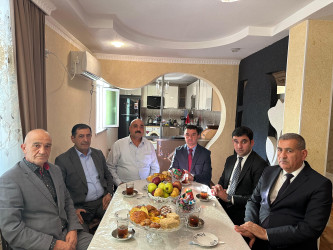 Şirvan şəhərində “Anım Günü” ərəfəsində şəhid ailələri və müharibə əlilləri ziyarət olunur