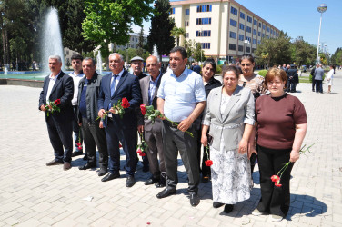 Şirvanda Ümummilli lider, Ulu Öndər Heydər Əliyevin anadan olmasının 103 illiyi münasibətilə xatirəsi anılıb.