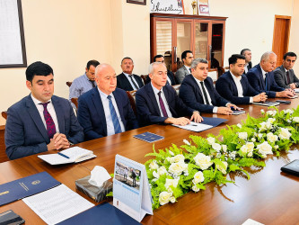 Şirvan Səhər İcra Hakimiyyətinin başçısı İlqar Abbasov növbəti vətəndaş qəbulu keçirib.