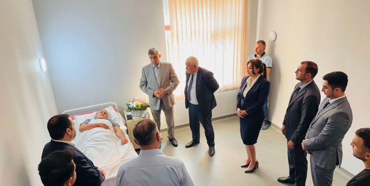 Şəhid anası müalicə aldığı xəstəxanada ziyarət edilib.