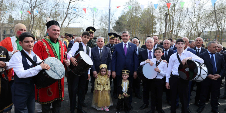 Şirvanda Novruz bayramı münasibətilə ümumşəhər tədbiri keçirilib.