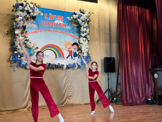 Şirvanda 1 - İyun Uşaqların Beynəlxalq Müdafiəsi Günü münasibətilə tədbir təşkil olunub.