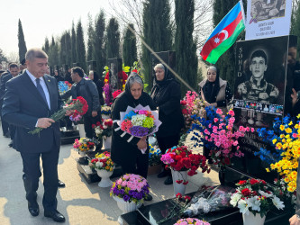 Şirvanda Vətən müharibəsi şəhidi Elnur Qarayevin xatirəsi anılıb.