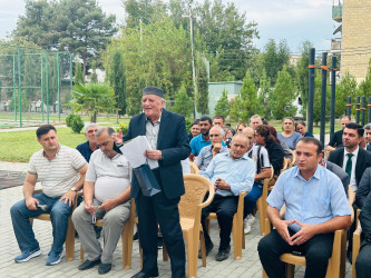 Şirvan Şəhər İcra Hakimiyyətinin başçısı İlqar Abbasov  növbəti səyyar görüş keçirib.