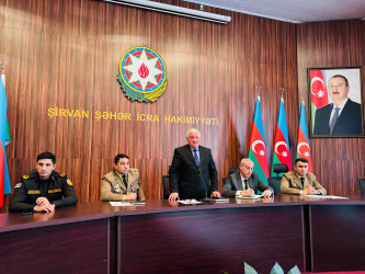 Şirvan şəhərində “Mülki müdafiə sahəsində 2025-ci ilin yekunu, 2026-cı ildə qarşıda duran vəzifələr” mövzusunda müşavirə keçirilib.