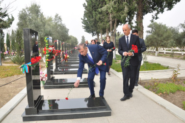 Şirvanda YAP-ın təsis olunmasının 33-cü ildönümü qeyd edilib.