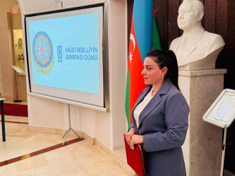 Şirvanda 18 oktyabr – Müstəqilliyin Bərpası Günü qeyd edilib.