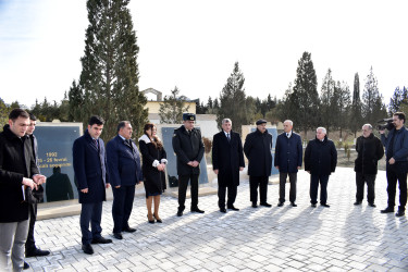 Ənənəvi olaraq fevral ayının sonuncu cümə axşamı Şəhidlər Xiyabanı ziyarət edilib.