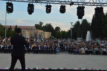 Şirvanda Ümummilli lider, Ulu Öndər Heydər Əliyevin anadan olmasının 102-ci ildönümünə həsr olunmuş konsert təşkil edilib.