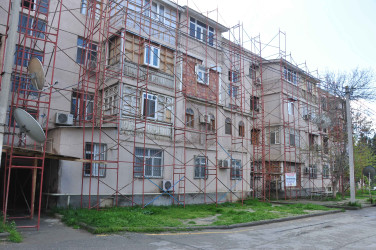 Şirvanda “Şəhərsalma və Memarlıq İli” çərçivəsində görülən abadlıq işləri davam etdirilir.