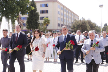 Şirvanda 17 iyun – Tibb işçilərinin peşə bayramı günü münasibətilə tədbir keçirilib.