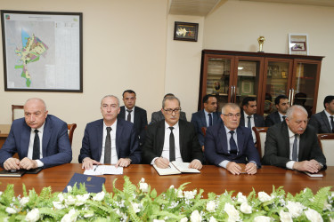 Şirvan Şəhər İcra Hakimiyyətinin başçısı İlqar Abbasov növbəti vətəndaş qəbulu keçirib.