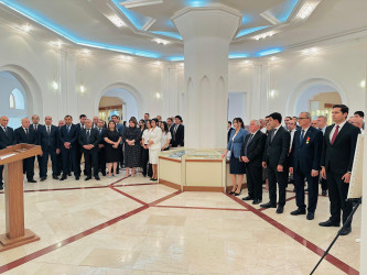Şirvanda dövlət qulluqçularının peşə bayramı qeyd edilib.