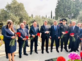 Şirvanda şəhidlərin anım günləri qeyd edilib.
