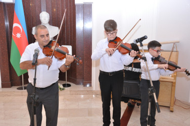 Şirvanda Dövlət Suverenliyi Günü qeyd edilib.