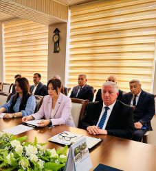 Şirvan Şəhər İcra Hakimiyyətinin başçısı İlqar Abbasov növbəti vətəndaş qəbulu keçirib.