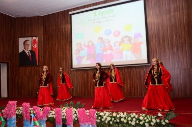 1 – İyun Uşaqların Beynəlxalq Müdafiəsi Günü Şirvan şəhərində silsilə tədbirlə qeyd edilib.