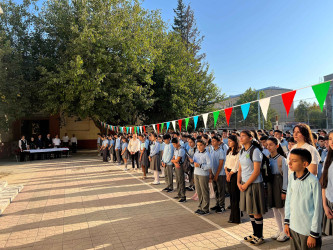 Şirvan şəhərində Bilik Gününə həsr olunmuş tədbirlər keçirilib.