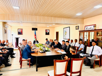 Şirvan Şəhər İcra Hakimiyyətinin başçısı İlqar Abbasov növbəti vətəndaş qəbulu keçirib.