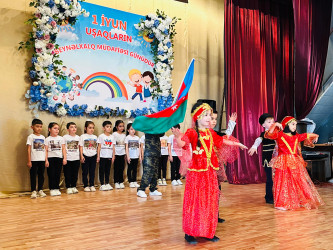 Şirvanda 1 - İyun Uşaqların Beynəlxalq Müdafiəsi Günü münasibətilə tədbir təşkil olunub.